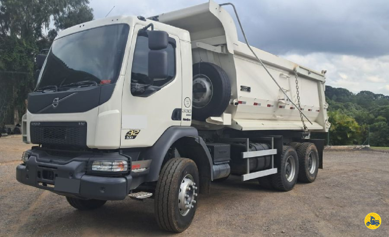 CAMINHAO VOLVO VOLVO VM 330 Caçamba Basculante Traçado 6x6 Bruto Equipamentos CURITIBA PARANÁ PR
